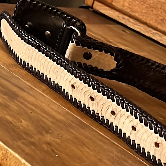 Vintage The Divine Tribe NYC Belt - Picture 2 of 10